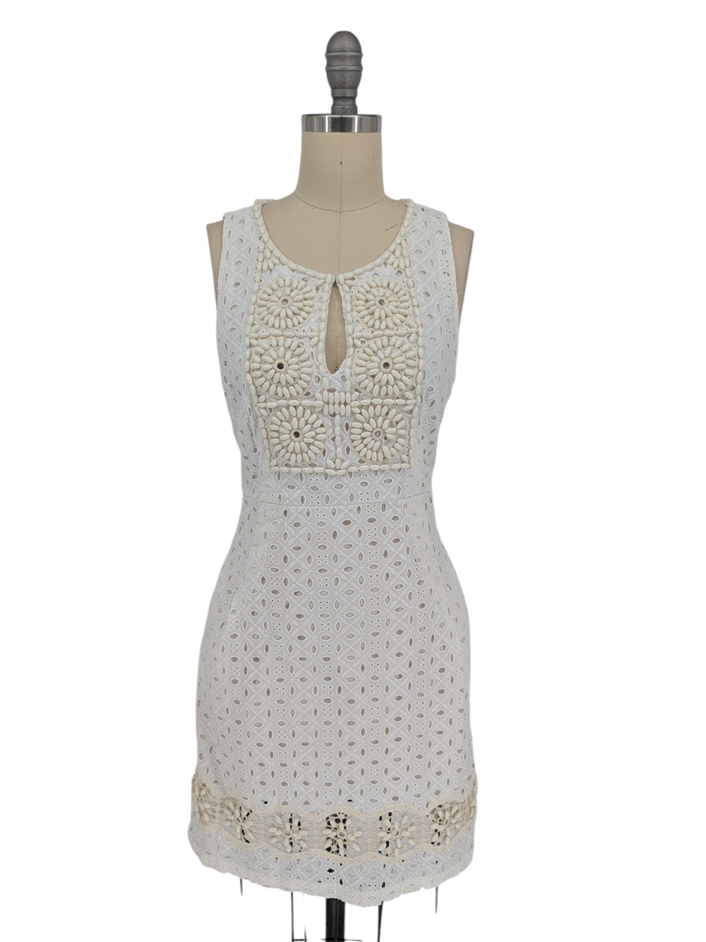 30334 Calypso Eyelet Beaded Dress White size XSmall coastal beach summer boho